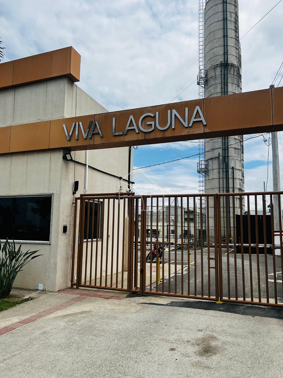 Apartamento à venda com 2 quartos, 42m² - Foto 2