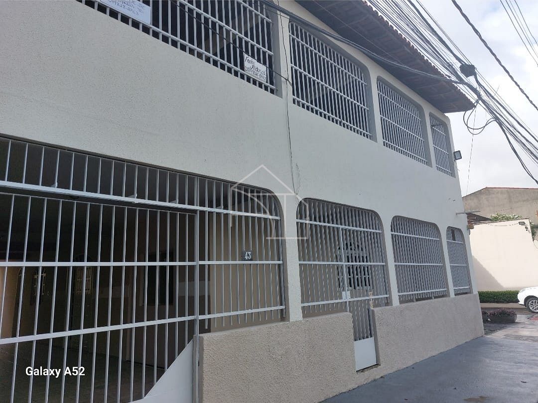 Casa, 4 quartos, 254 m² - Foto 4