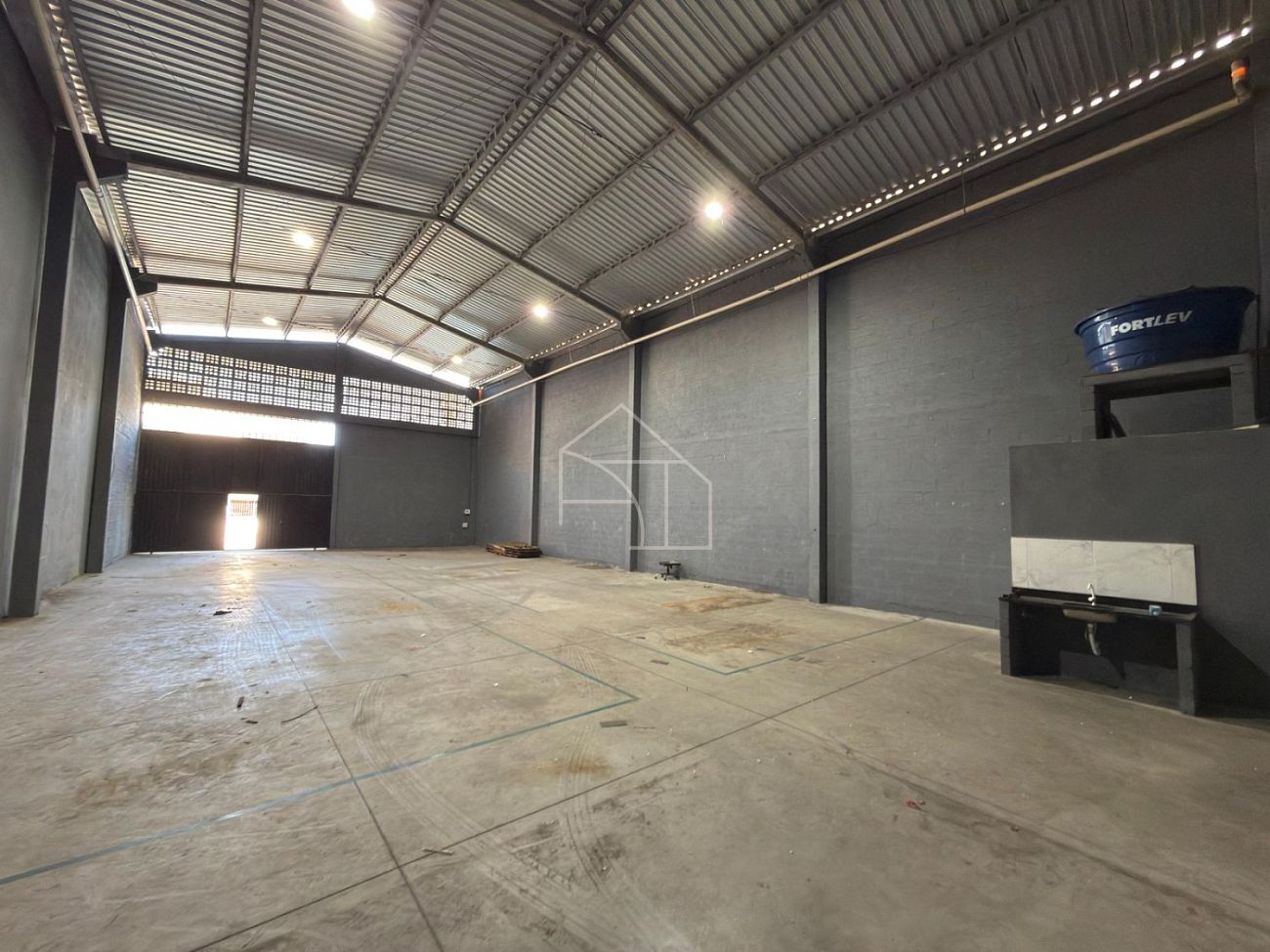 Depósito-Galpão, 300 m² - Foto 2