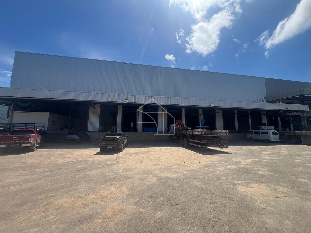 Depósito-Galpão, 3037 m² - Foto 1