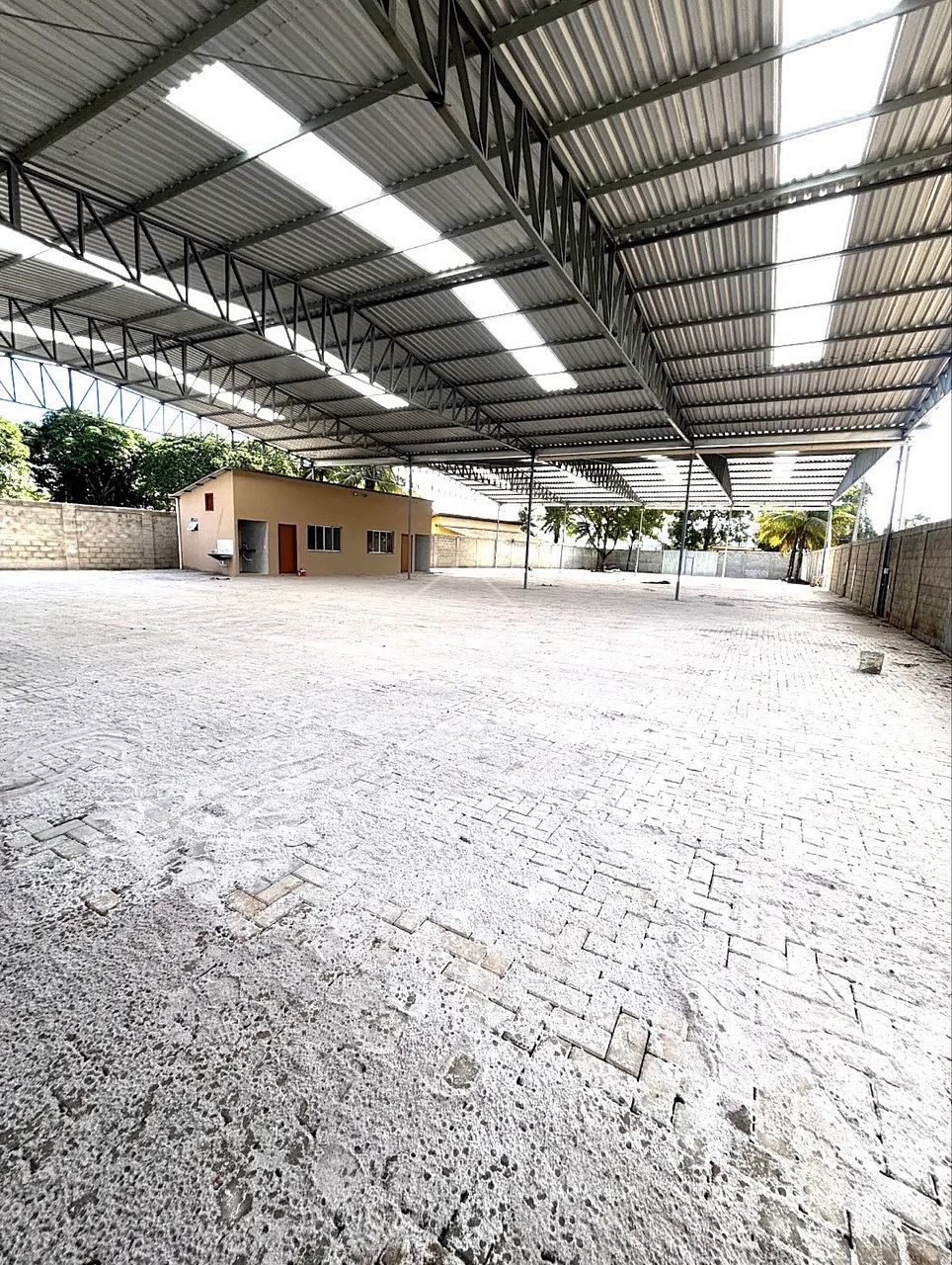 Depósito-Galpão, 1000 m² - Foto 2