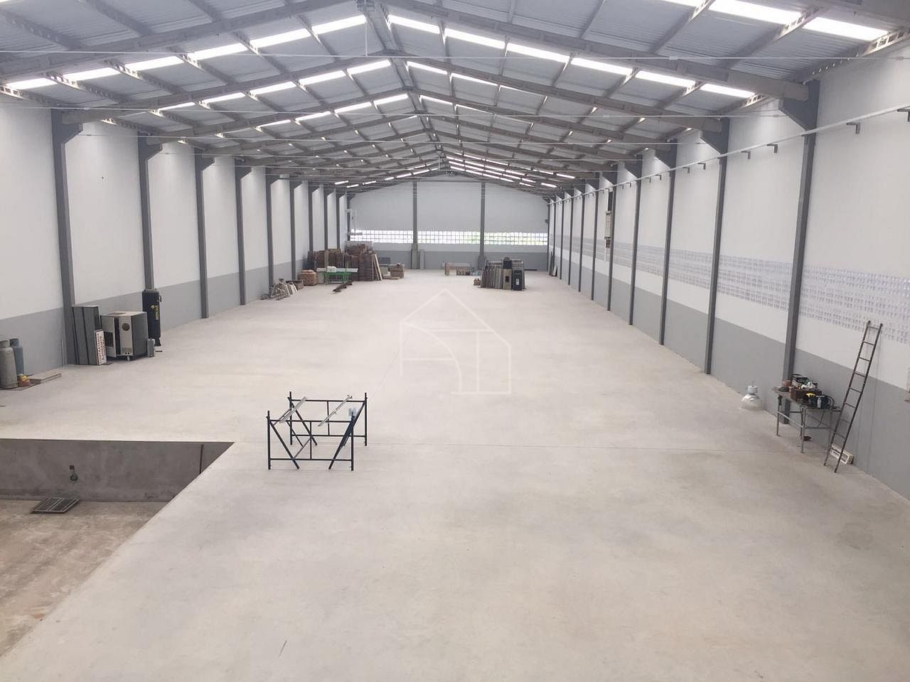 Depósito-Galpão, 1800 m² - Foto 2