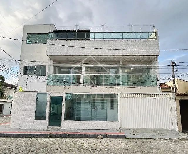 Casa, 4 quartos, 206 m² - Foto 1