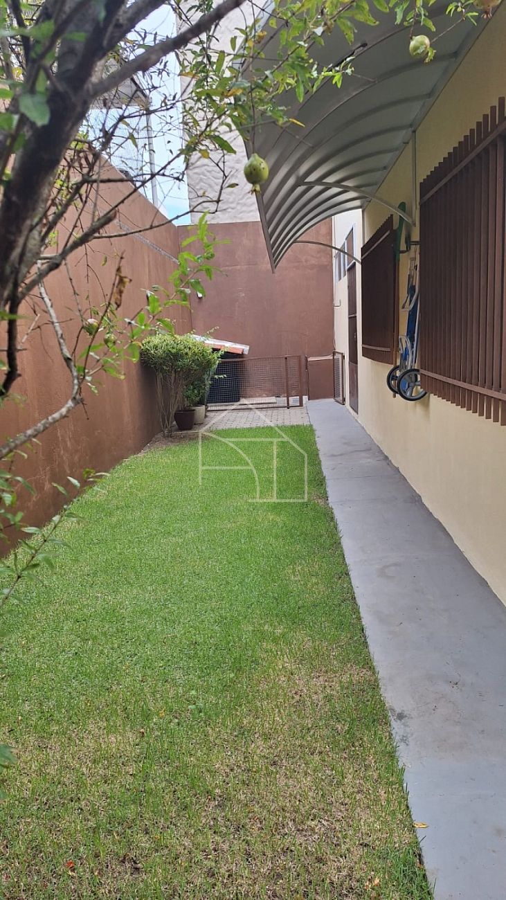 Casa, 4 quartos, 300 m² - Foto 19