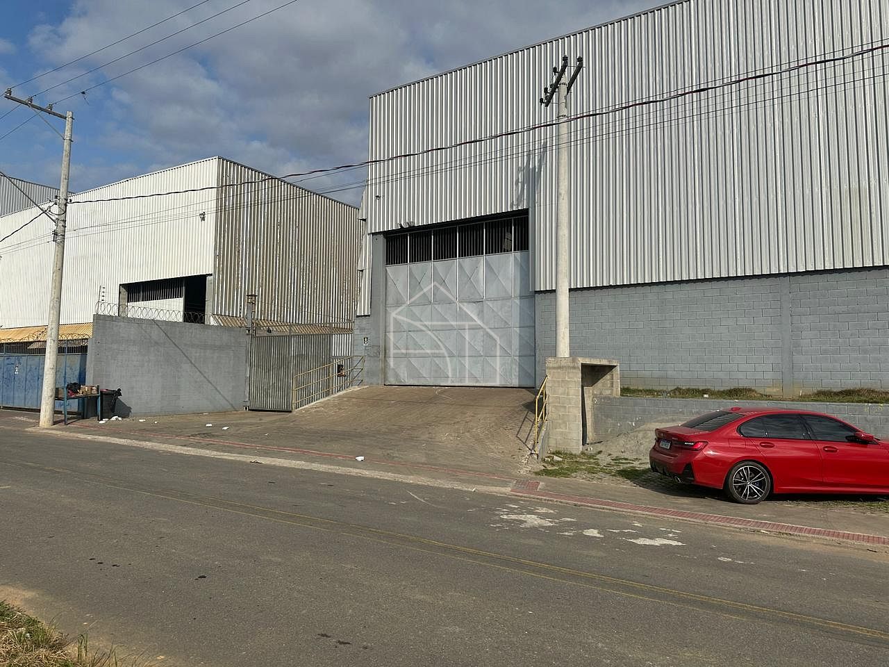 Depósito-Galpão, 1050 m² - Foto 2