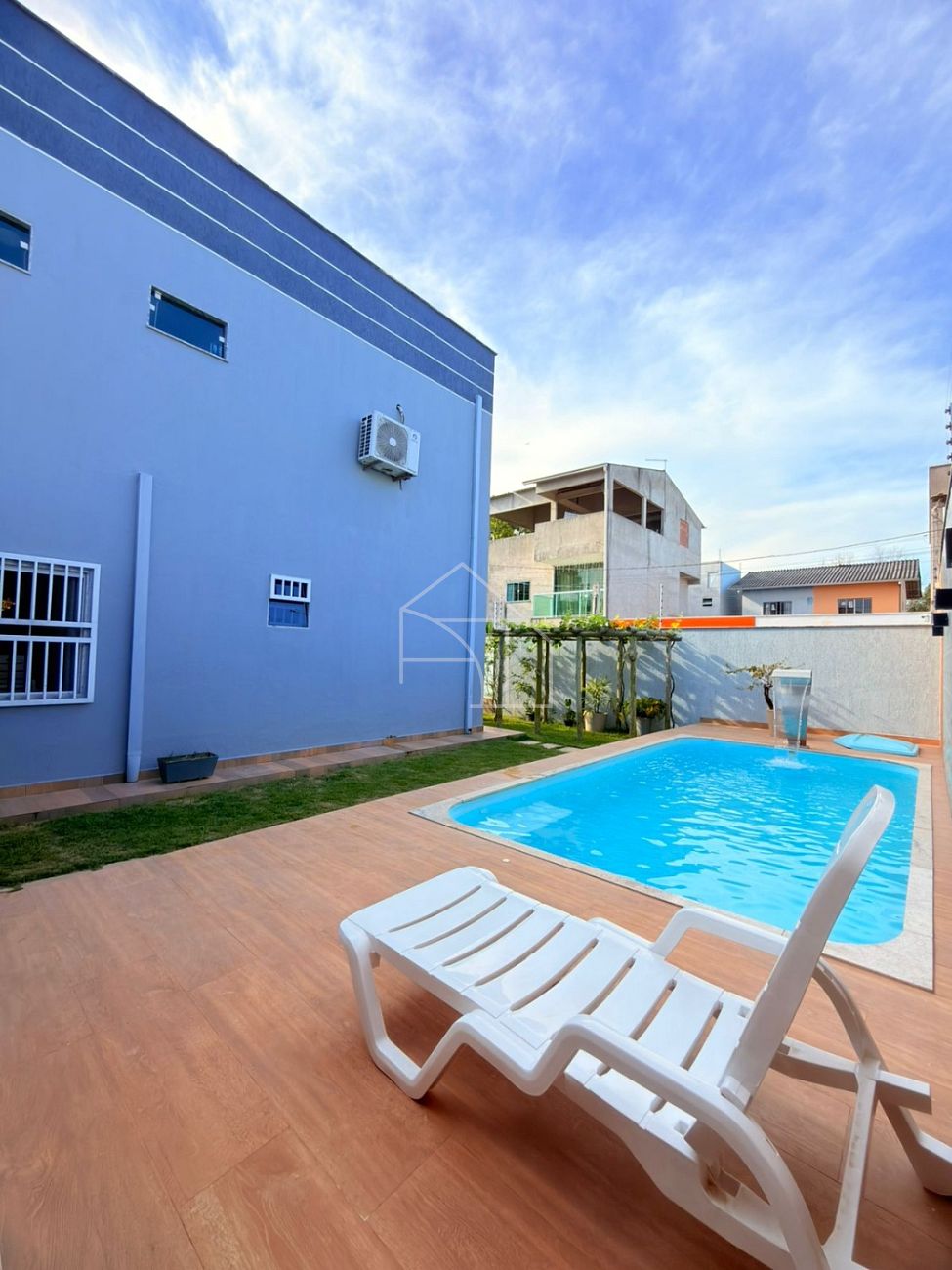 Casa, 4 quartos, 250 m² - Foto 2