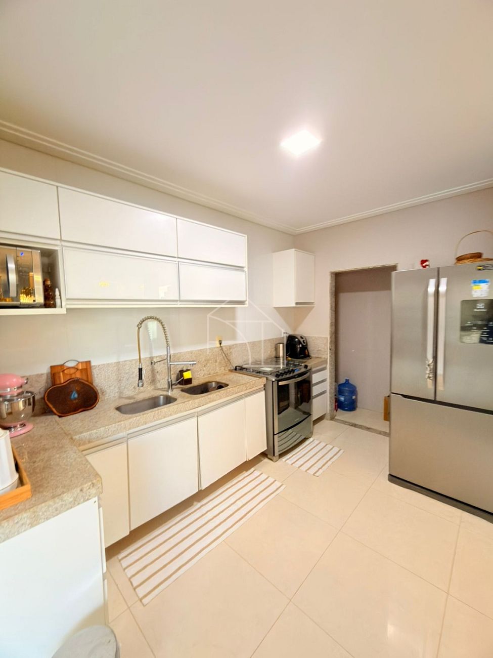 Casa, 4 quartos, 250 m² - Foto 12