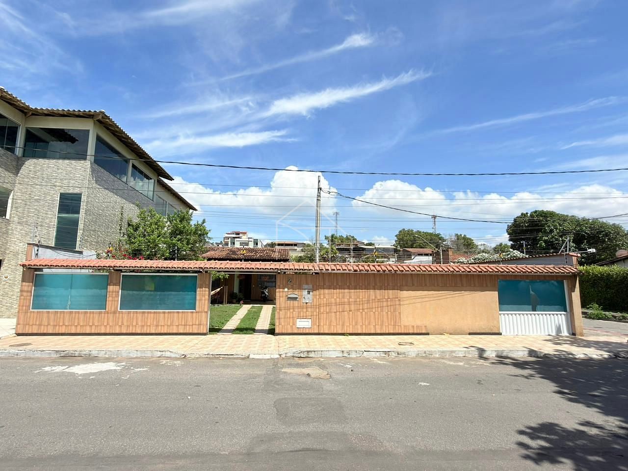 CASA PÉ NA AREIA À VENDA EM JACARAÍPE – SERRA/ES