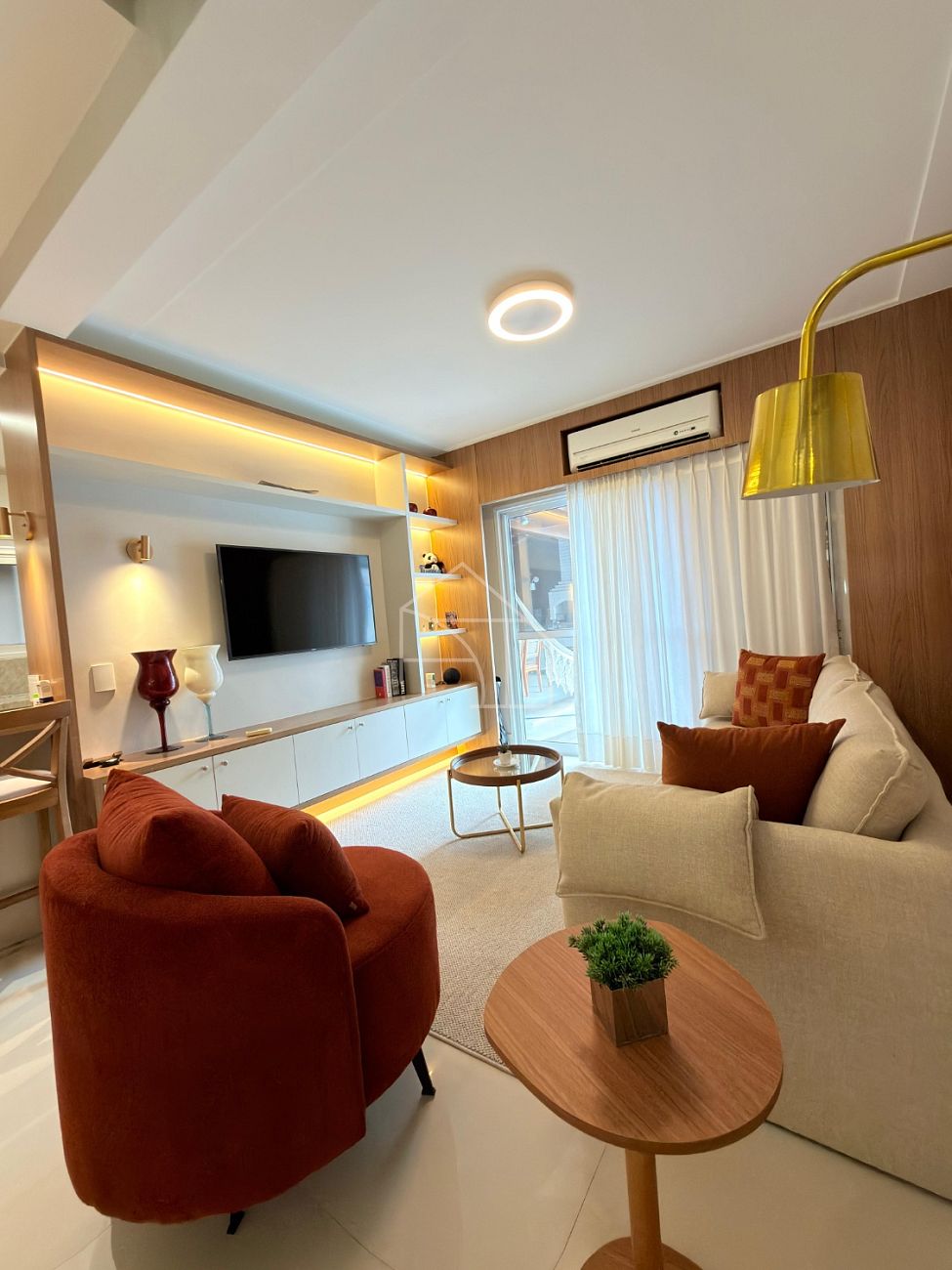 Casa Duplex de Alto Padrão no Condomínio Vila dos Pássaros – Porteira Fechada - Morada de Laranjeiras | Serra/ES