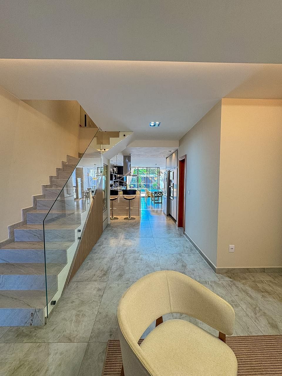 Casa, 3 quartos, 247 m² - Foto 2
