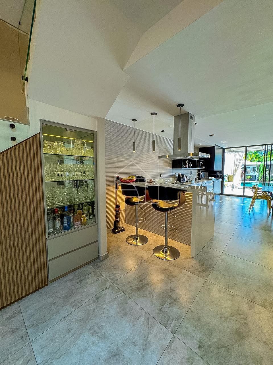 Casa, 3 quartos, 247 m² - Foto 8