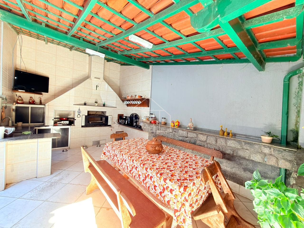 Casa, 5 quartos, 180 m² - Foto 3