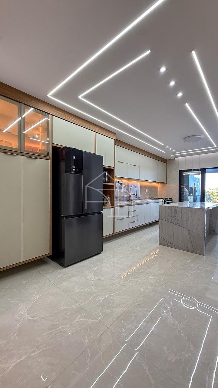Casa, 3 quartos, 196 m² - Foto 8