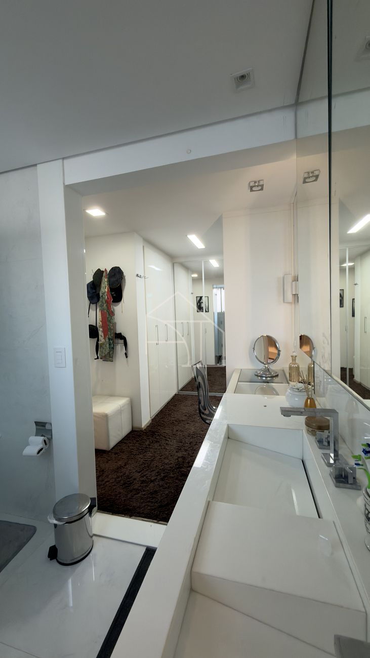 Cobertura, 4 quartos, 235 m² - Foto 18