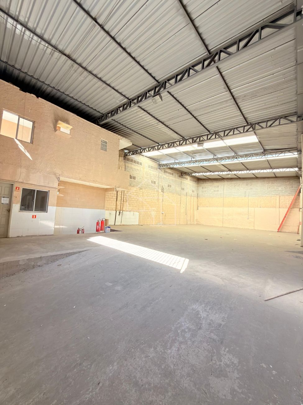 Depósito-Galpão, 300 m² - Foto 13
