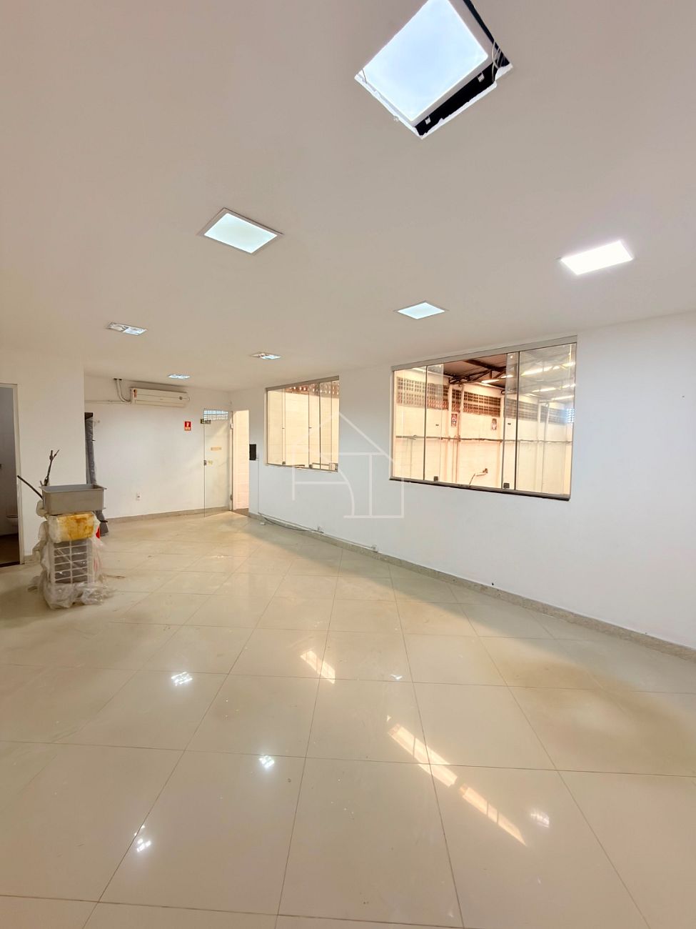 Depósito-Galpão, 300 m² - Foto 5