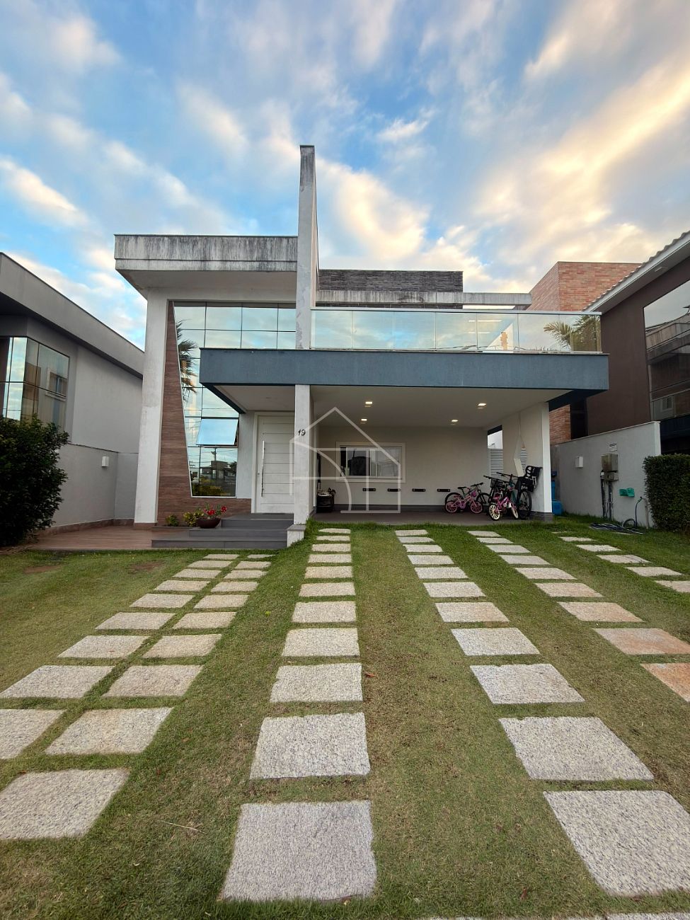 Casa de Condomínio, 4 quartos - Foto 1