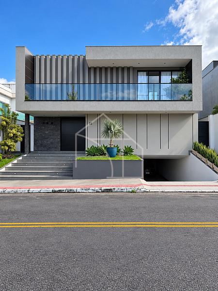 Casa de Alto Padr�o � Cond. Arquip�lago de Manguinhos 1