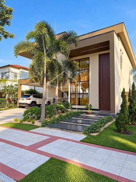 CASA ALTO PADR�O PORTEIRA FECHADA - ALPHAVILLE JACUHY 1