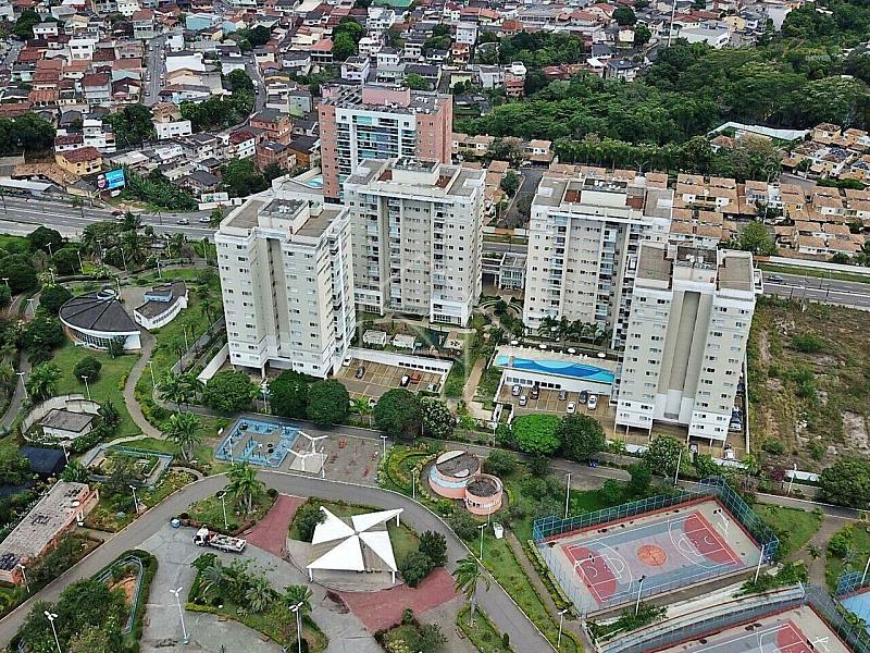 Apartamento com 109m² 4 Quartos com suíte - Cond. Reserva Verde - Laranjeiras — foto 2