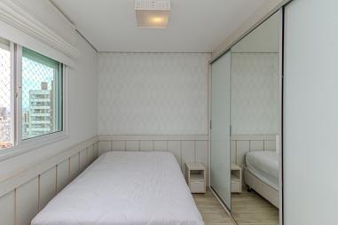 Apartamento de 3 suítes proximo a Beira Rio