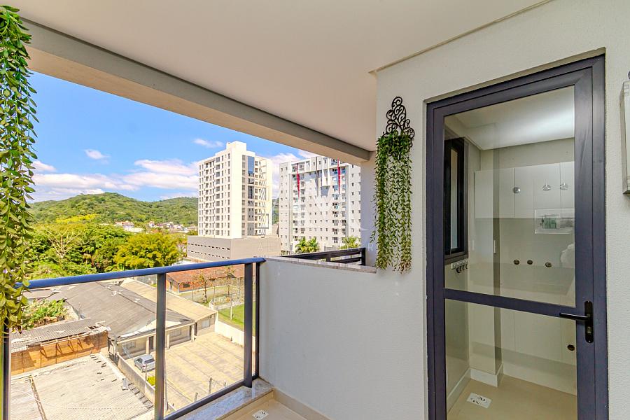 Apartamento de 2 dormitórios na Praia Brava — foto 18