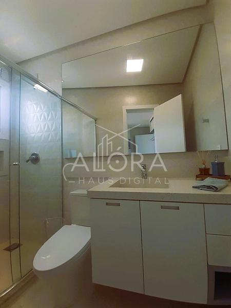 Uma residência que redefine luxo: 577m² de exclusividade, sofisticação e vista para o lago em condomínio fechado. — foto 8