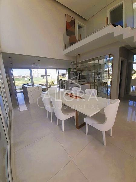 Uma residência que redefine luxo: 577m² de exclusividade, sofisticação e vista para o lago em condomínio fechado. — foto 27