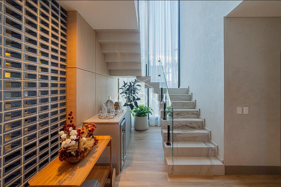 Viva o auge da sofisticação: uma residência que redefine o conceito de luxo em Torres. — foto 17