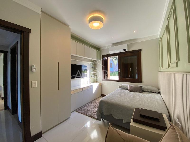 CASA DE ALTO PADRÃO - VIVA A PRAIA COM ARES DE INTERIOR — foto 40