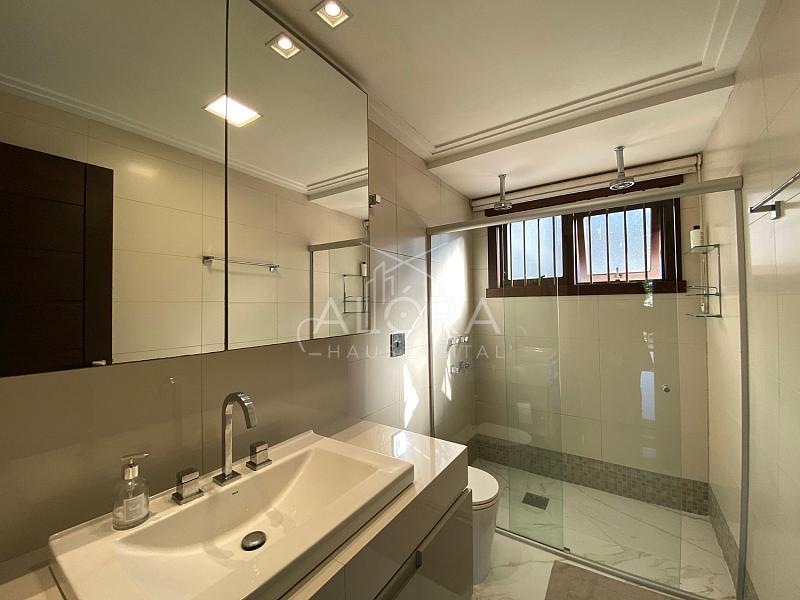 CASA DE ALTO PADRÃO - VIVA A PRAIA COM ARES DE INTERIOR — foto 41