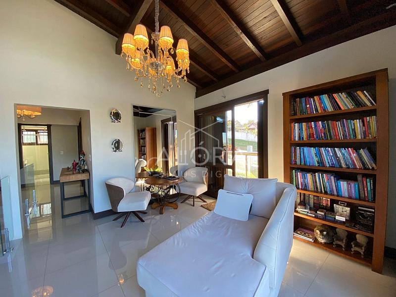 CASA DE ALTO PADRÃO - VIVA A PRAIA COM ARES DE INTERIOR — foto 46