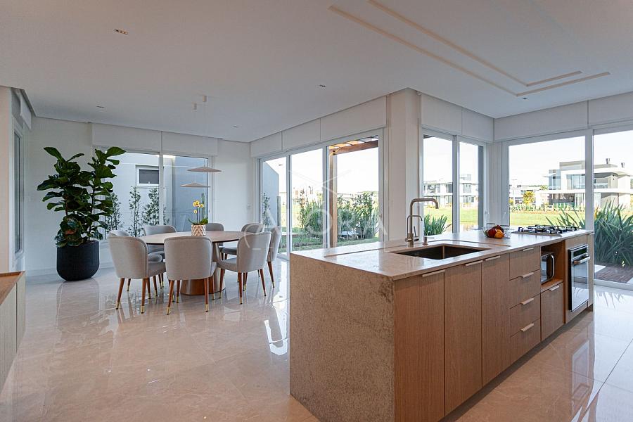 Casa em condomínio fechado com vista para o lago | Alto padrão e privacidade — foto 13