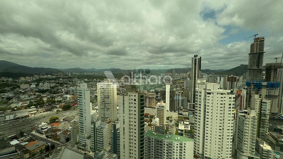 Apartamento no Edifício Magnifique Tower FG em Balneário Camboriú — foto 2