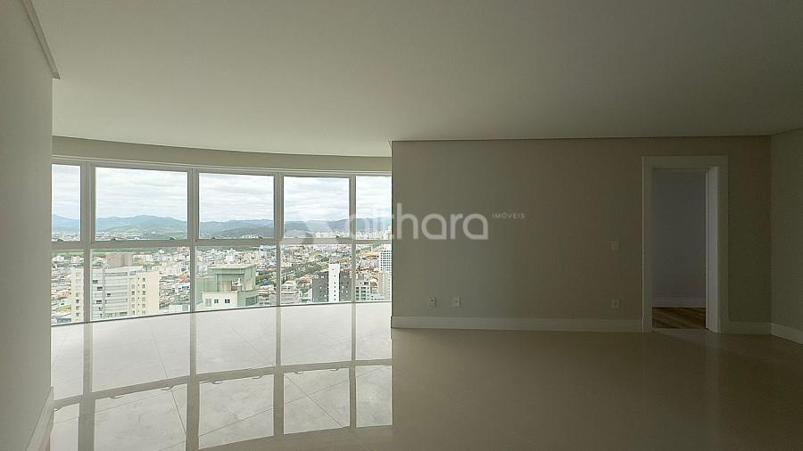 Apartamento no Edifício Magnifique Tower FG em Balneário Camboriú — foto 3