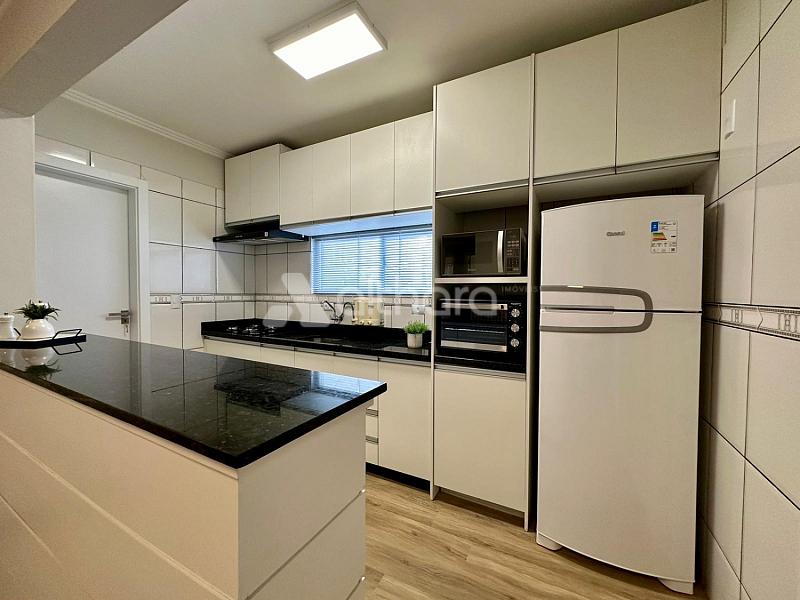 Apartamento Mobiliado no Edifício Residencial Basualdo em Balnearia Camboriú — foto 8