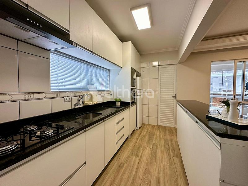 Apartamento Mobiliado no Edifício Residencial Basualdo em Balnearia Camboriú — foto 11