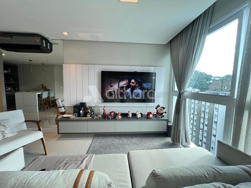 Apartamento no Edifício Falcon Tower FG em Balneário Camboriú — foto 2