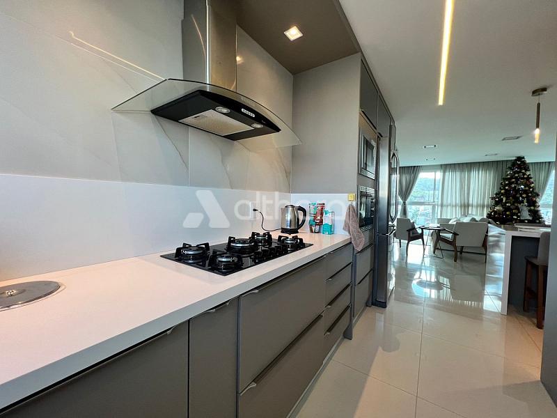 Apartamento no Edifício Falcon Tower FG em Balneário Camboriú — foto 11