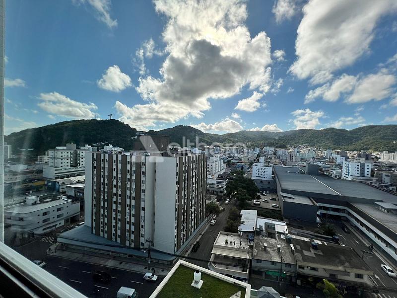 Apartamento no Edifício Falcon Tower FG em Balneário Camboriú — foto 19