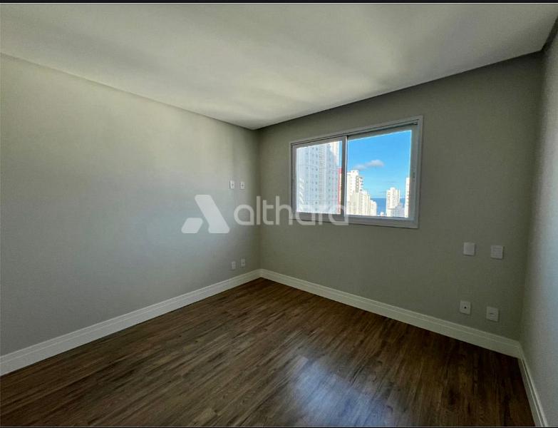 Apartamento no Edifício Falcon Tower FG em Balneário Camboriú — foto 12