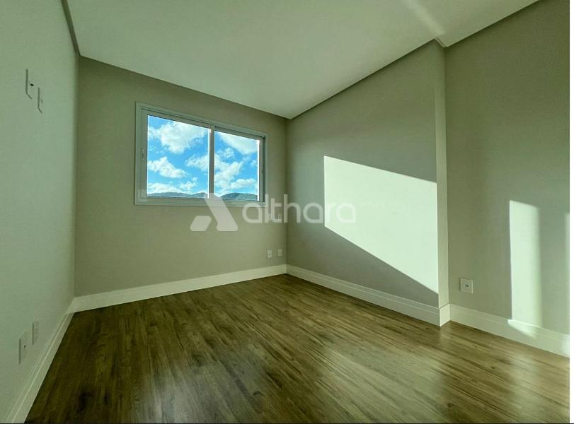 Apartamento no Edifício Falcon Tower FG em Balneário Camboriú — foto 18