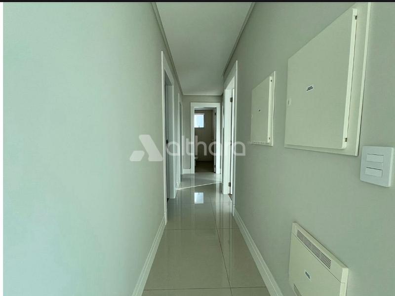 Apartamento no Edifício Falcon Tower FG em Balneário Camboriú — foto 3