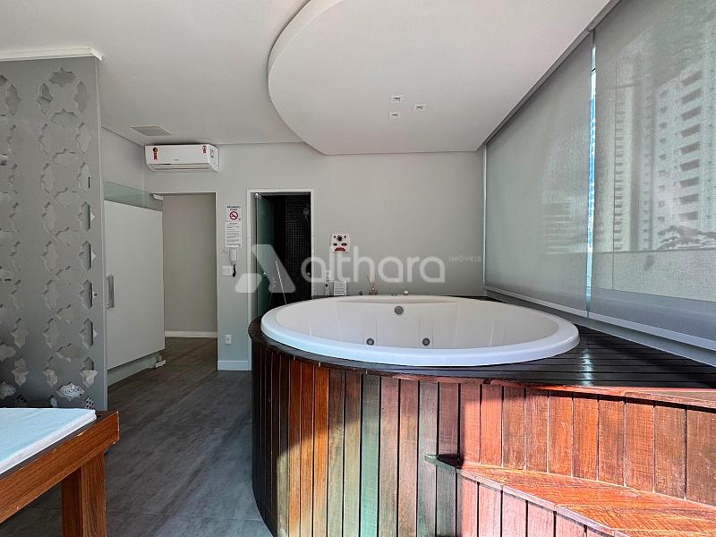 Apartamento no Edif�cio Carmel Vista Alta em Balne�rio Cambori� 34