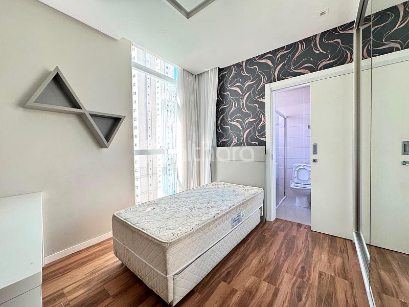 Apartamento no Edif�cio Carmel Vista Alta em Balne�rio Cambori� 20