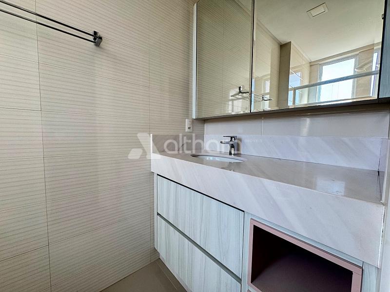 Apartamento no Edif�cio Carmel Vista Alta em Balne�rio Cambori� 26