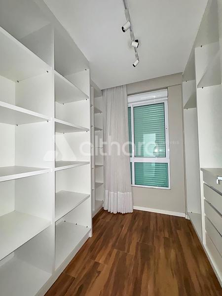 Apartamento no Edif�cio Carmel Vista Alta em Balne�rio Cambori� 17
