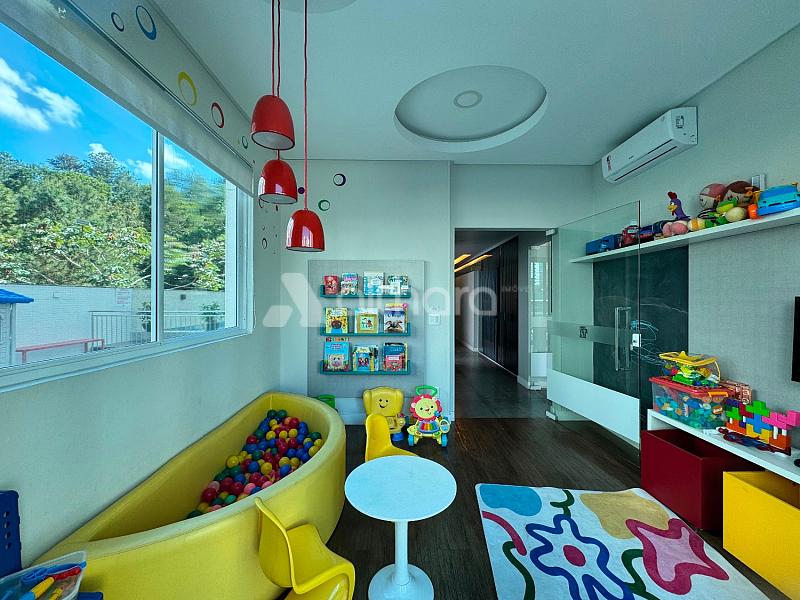 Apartamento no Edif�cio Carmel Vista Alta em Balne�rio Cambori� 28