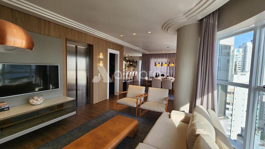 Apartamento no Edif�cio Torre Di Pietra em Balne�rio Cambori� 2