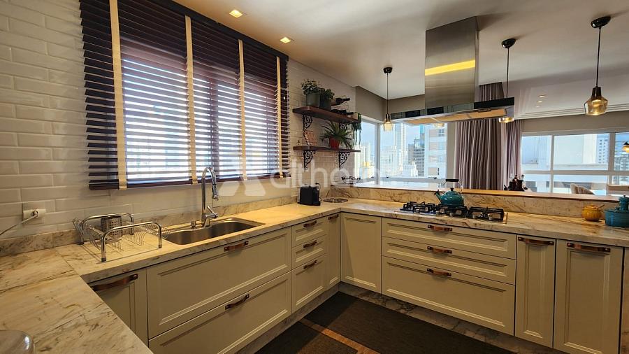 Apartamento no Edif�cio Torre Di Pietra em Balne�rio Cambori� 7